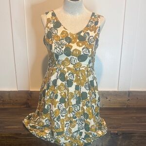 Forever 21 Green and Gold Floral Dress-Size M
